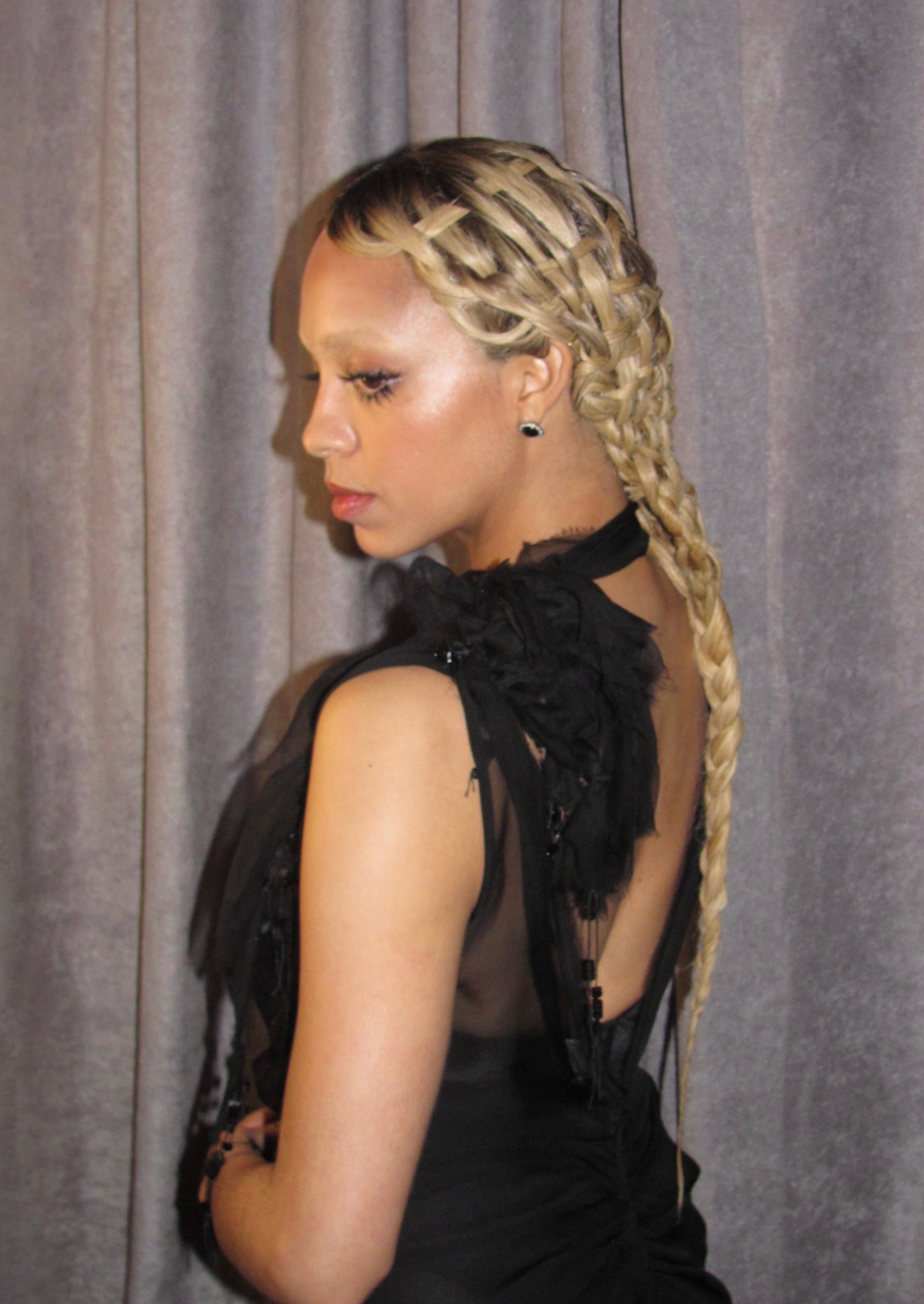 Tony Bennett Gala - Kelsey Lu